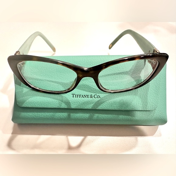 Tiffany & Co. Accessories - Tiffany & Co. eyeglasses with a tortoiseshell pattern and crystal accents